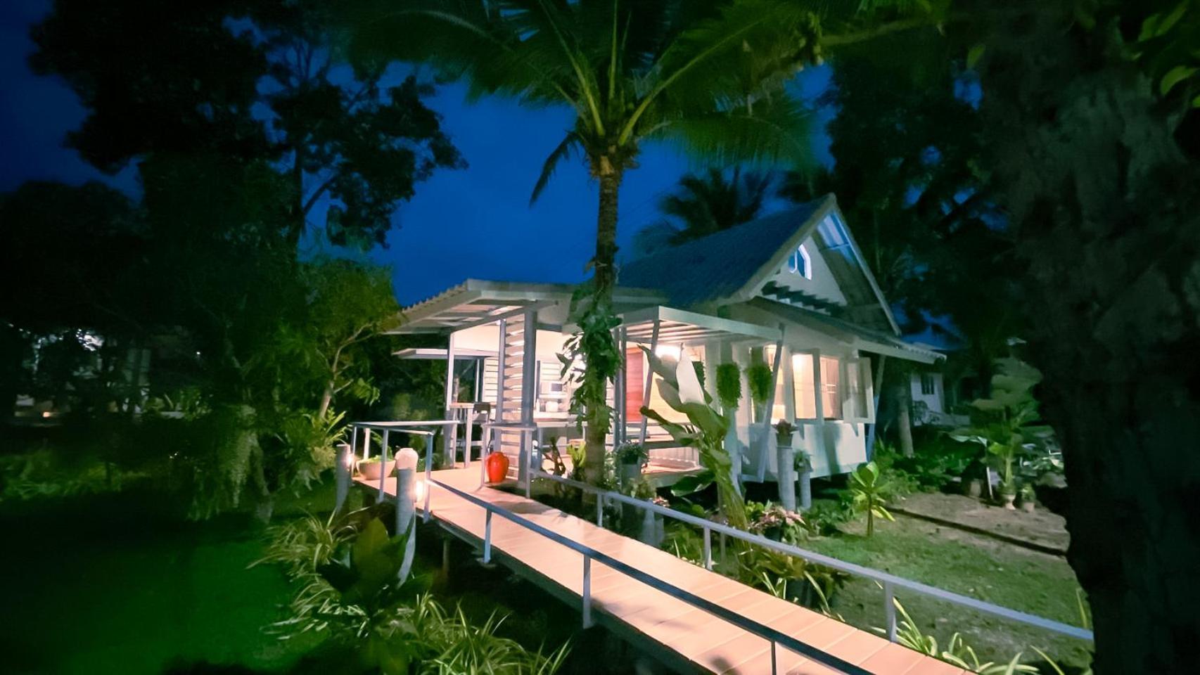 Villa Rimsira Chumphon Esterno foto